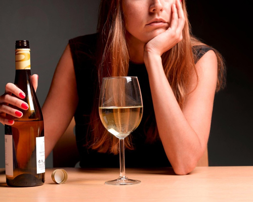 Анонимное лечение женского алкоголизма во Льгове